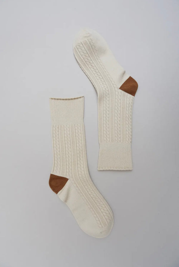 Cream + Camel Scallop Edge Socks