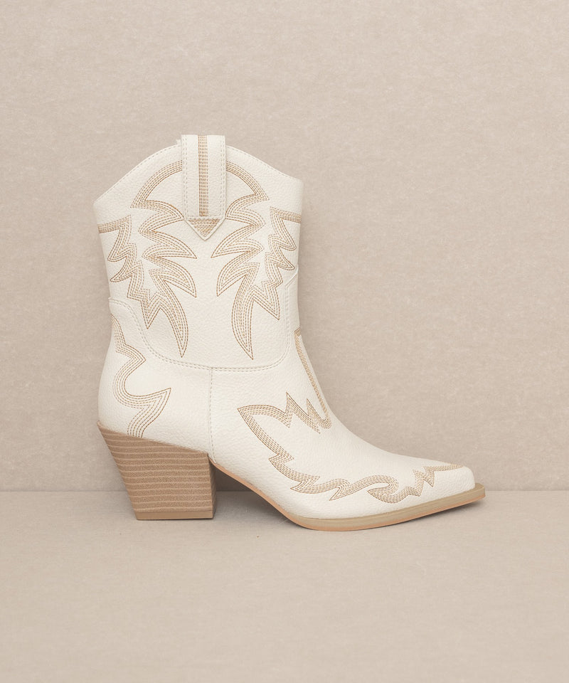 Ivory Nantes Embroidered Boot