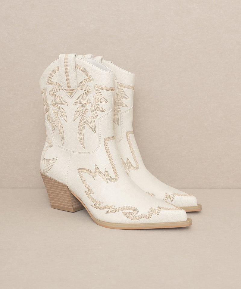 Ivory Nantes Embroidered Boot