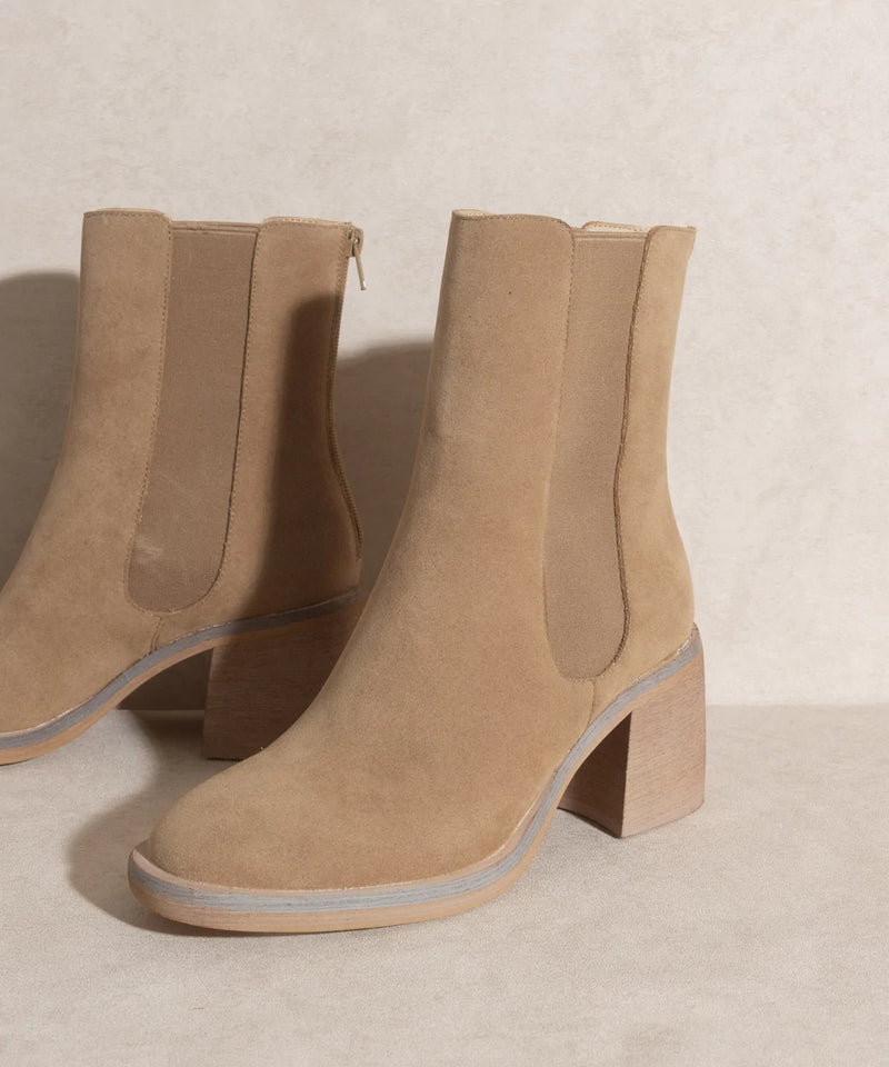 Olivia Khaki Suede Chelsea Boot